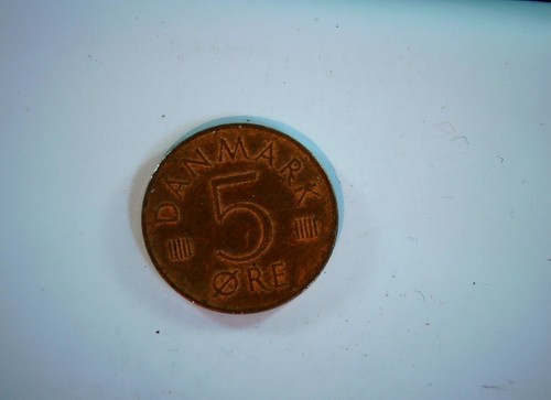 Denmark 1973 5 Øre Denmark 5 Øre (Frederik IX monogram) Coin - Picture 1 of 2