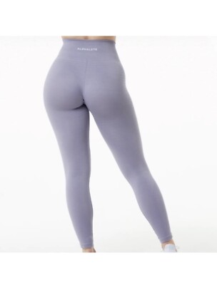 Alphalete Women's Ozone Legging - Lavender, Size Small