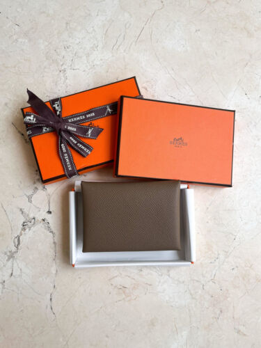 BNIB HERMES Calvi Duo Card Holder Wallet étoupe Compact Leather Taupe - Picture 2 of 4