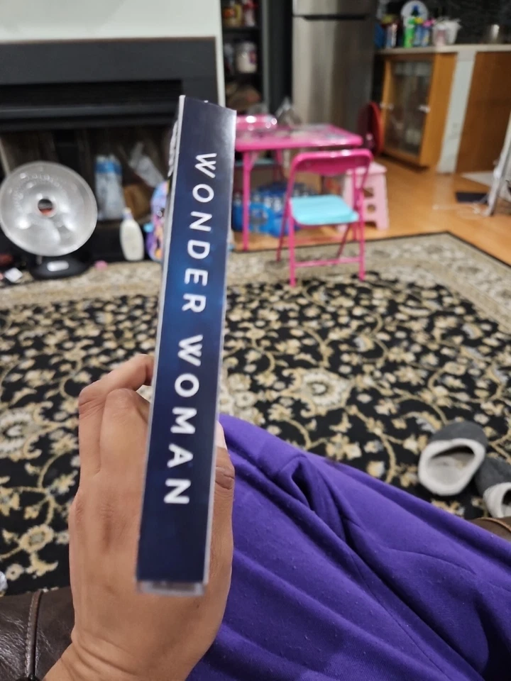 WONDER WOMAN - 4K ULTRA HD - RARE COLLECTIBLE STEELBOOK - BEST BUY - BRAND NEW! - Image 4 of 4