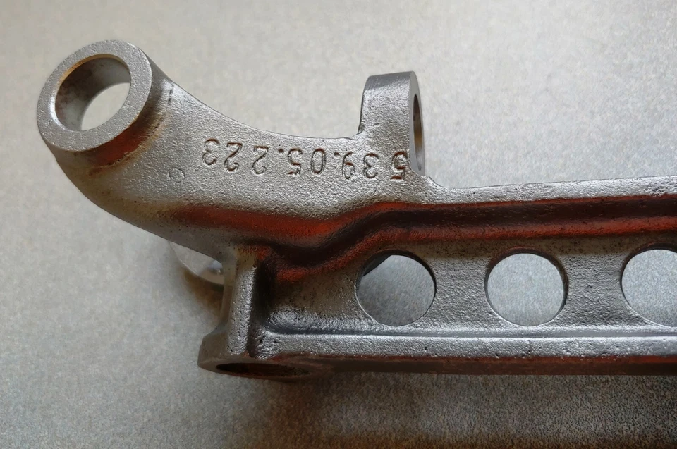 NICE ORIGINAL PORSCHE 356A 356B 356C BASE FOR ROCKER BRIDGE ASSEMBLY NLA STEEL - Image 2 of 4