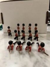 Vintage Britains Miscellaneous Coldstream Guards, Firing