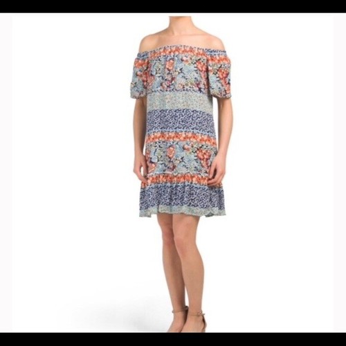 Charles Henry floral off the shoulder 