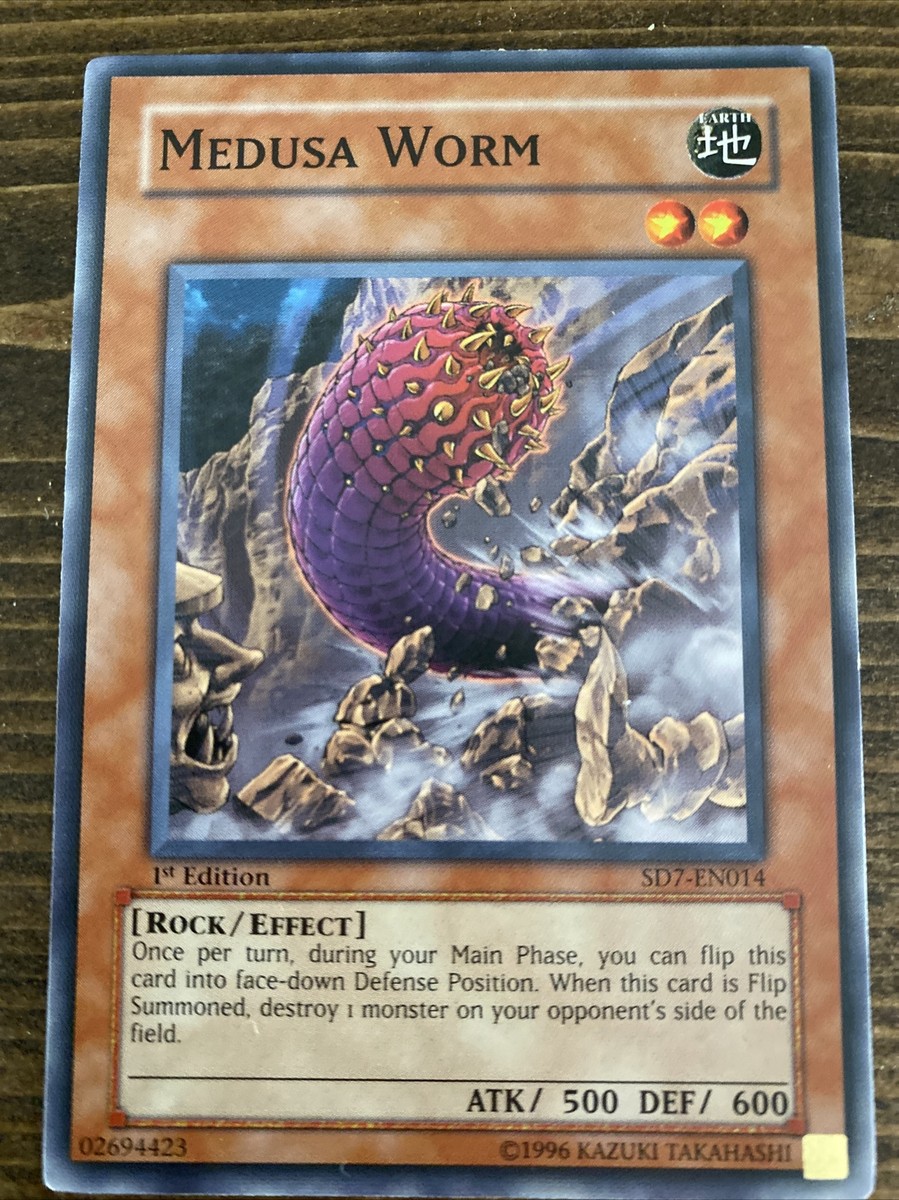 Medusa Worm - SD7-EN014 or TLM-EN022 - Common - 1st Edition