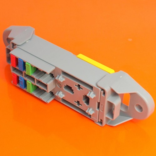 MTA 10 Way Mini Fuse Holder & 1 x Maxi Relay Module with Terminals 0101510 - Picture 5 of 8