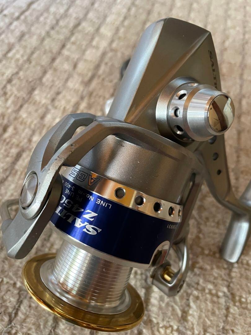 Daiwa SALTIGA Z 4500 Gear Ratio 4.9:1 Spinning Reel | eBay Daiwa SALTIGA Z 4500 Gear Ratio 4.9:1 Spinning Reel | eBay