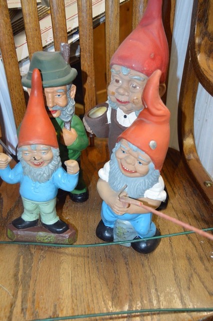 plastic garden gnomes