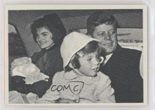 1964 Topps The Story of John F Jacqueline Kennedy Jackie Jr Caroline #48 0b6