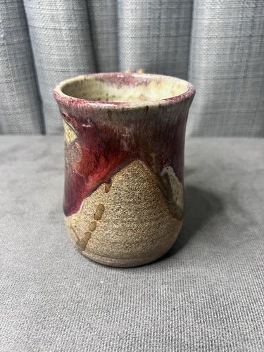 Tazza da caffè vintage Studio Pottery firmata Swick lanciata a mano rossa gocciolante smalto texture - Foto 4 di 9