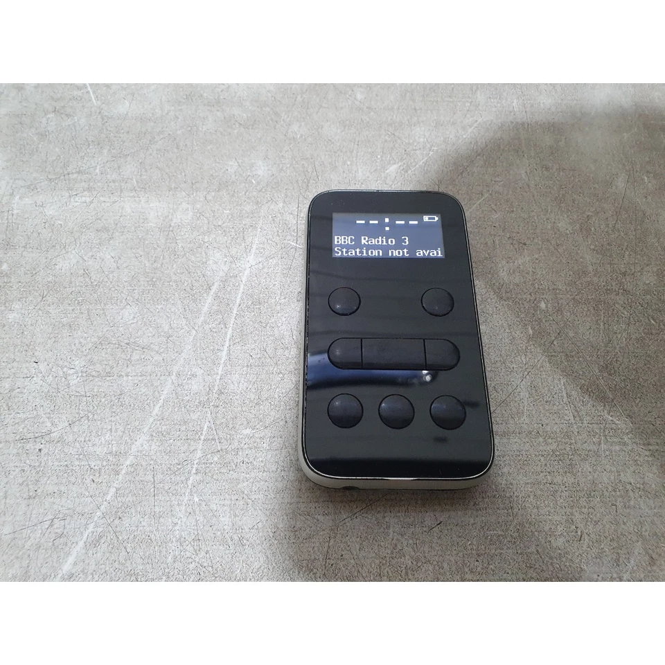 Pure Move R3 Personal DAB/FM Digital Radio Black LCD Display Compact - For Parts - Image 2 of 4