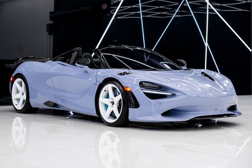 2024 McLaren 750S 