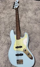 Basso Jazz Fender Vintera Iii primi anni '60 n.MG1717