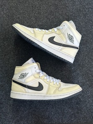 Nike Jordan 1 Mid 41 Kokosmilch