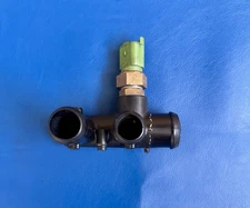 16 2015-2020 APRILIA RSV4 RR WATER COOLANT TEMPERATURE SENSOR /MANIFOLD PIPE