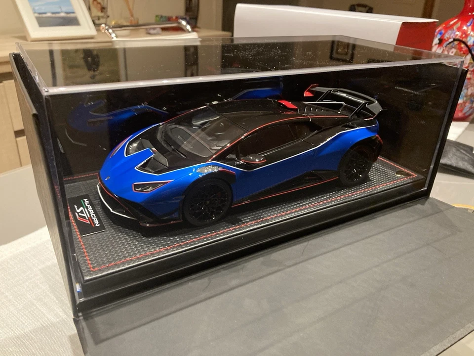 MR Collection Lamborghini Huracan STJ Blue Eliadi 1/18. LAMBO063 04/99 - Immagine 2 di 4