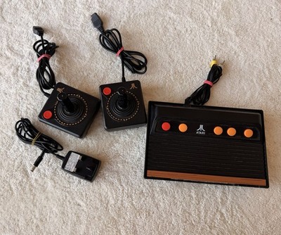 Atari Flashback 3 Classic Spielekonsole 60 Spiele 2 Joysticks getestet funktioniert