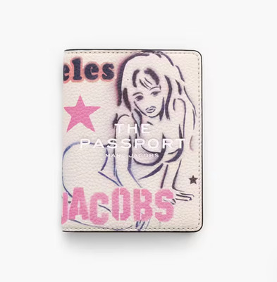 MARC JACOBS The City Passport Case Los Angeles Pebble Leather Limited City Capsu
