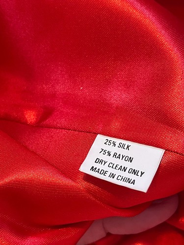 Vintage Silk Chinese Embroidered Fully Lined Jacket Red W/ Black Faux Fur Trim - Picture 12 of 17