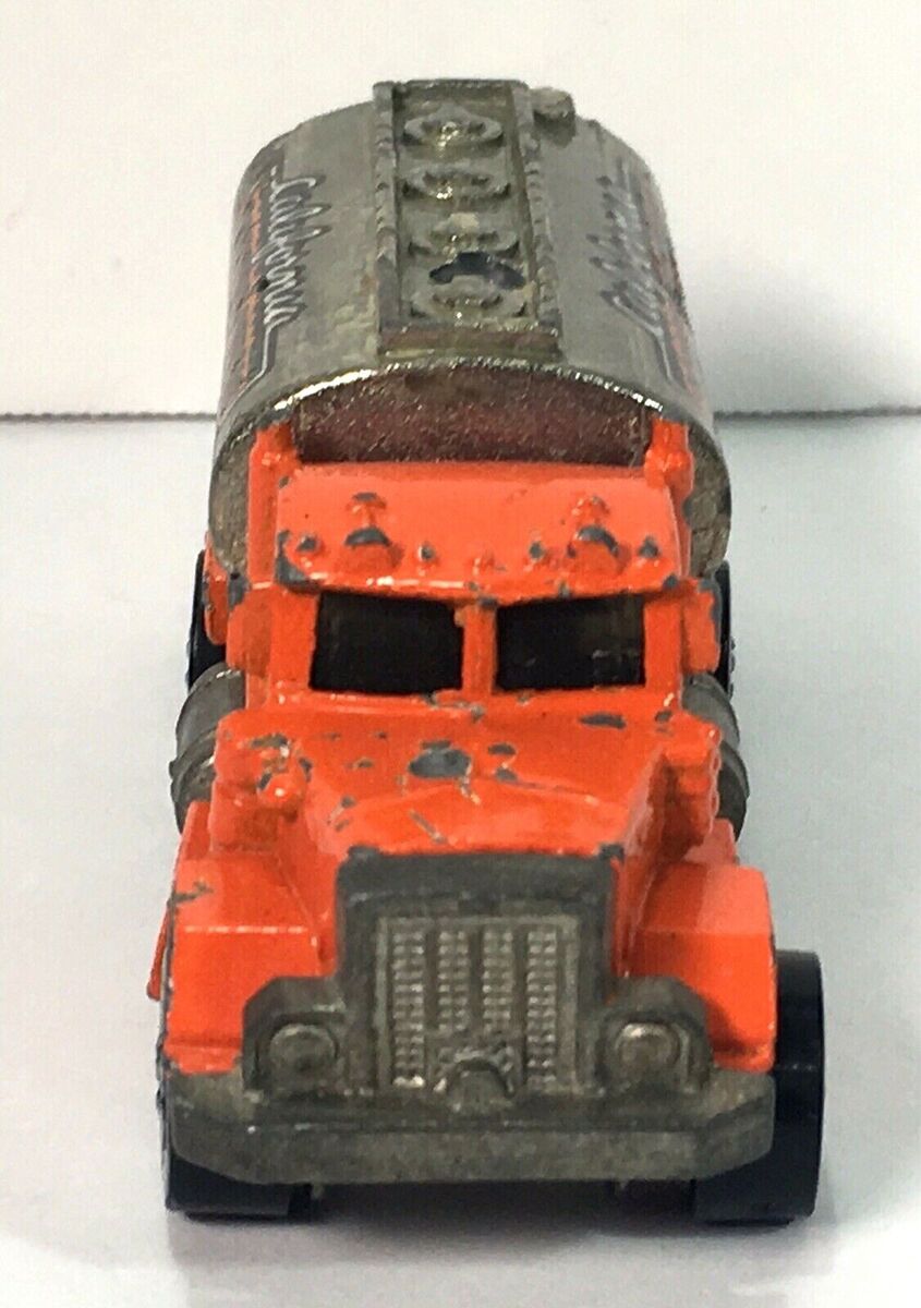 ホットウィール TANK TRUCK Amazon.com: Hot Wheels Peterbilt Tank Truck : Arts, Crafts