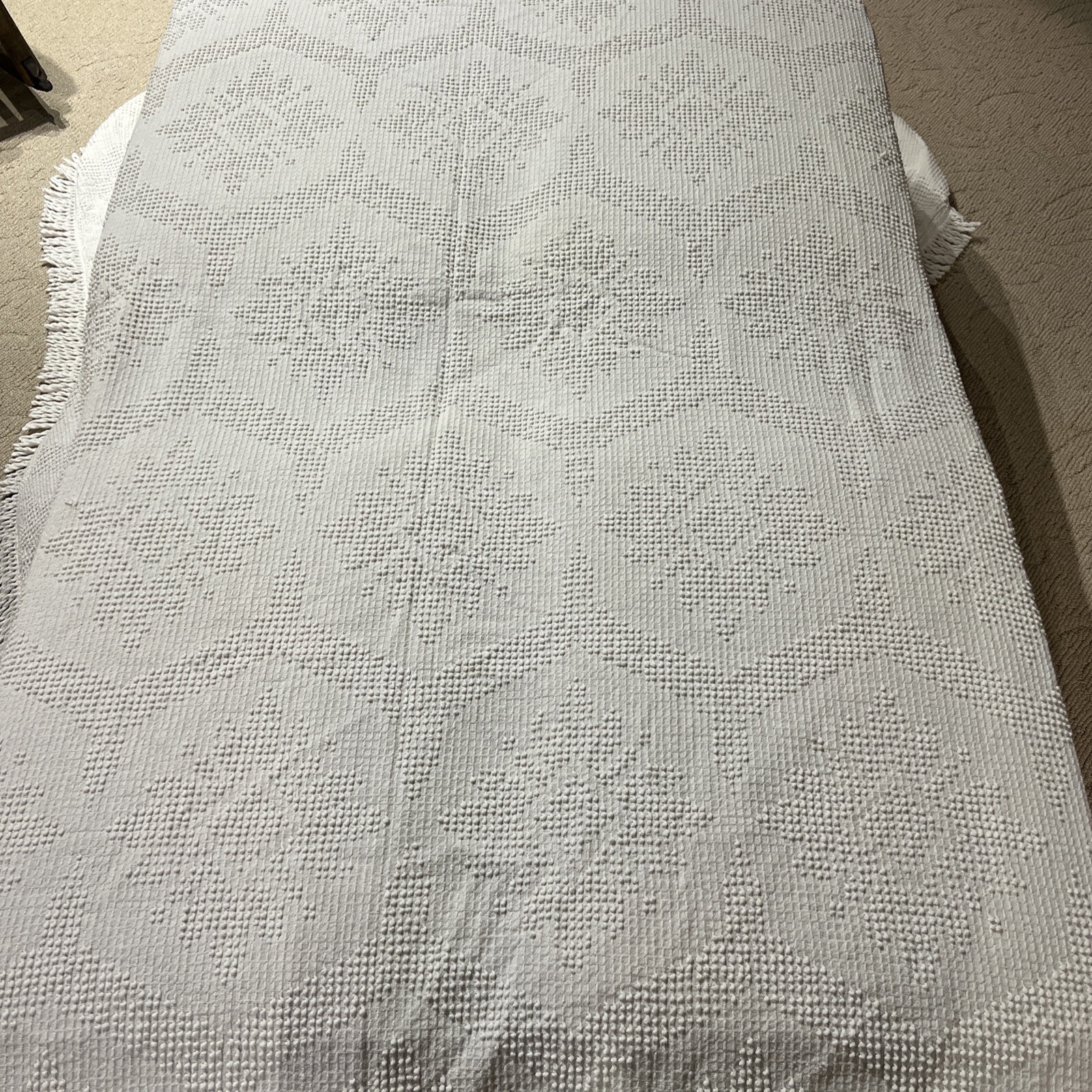 Vintage Bates Bedspread Fringed 100 Cotton Twin Raised Pile Hobnob eBay