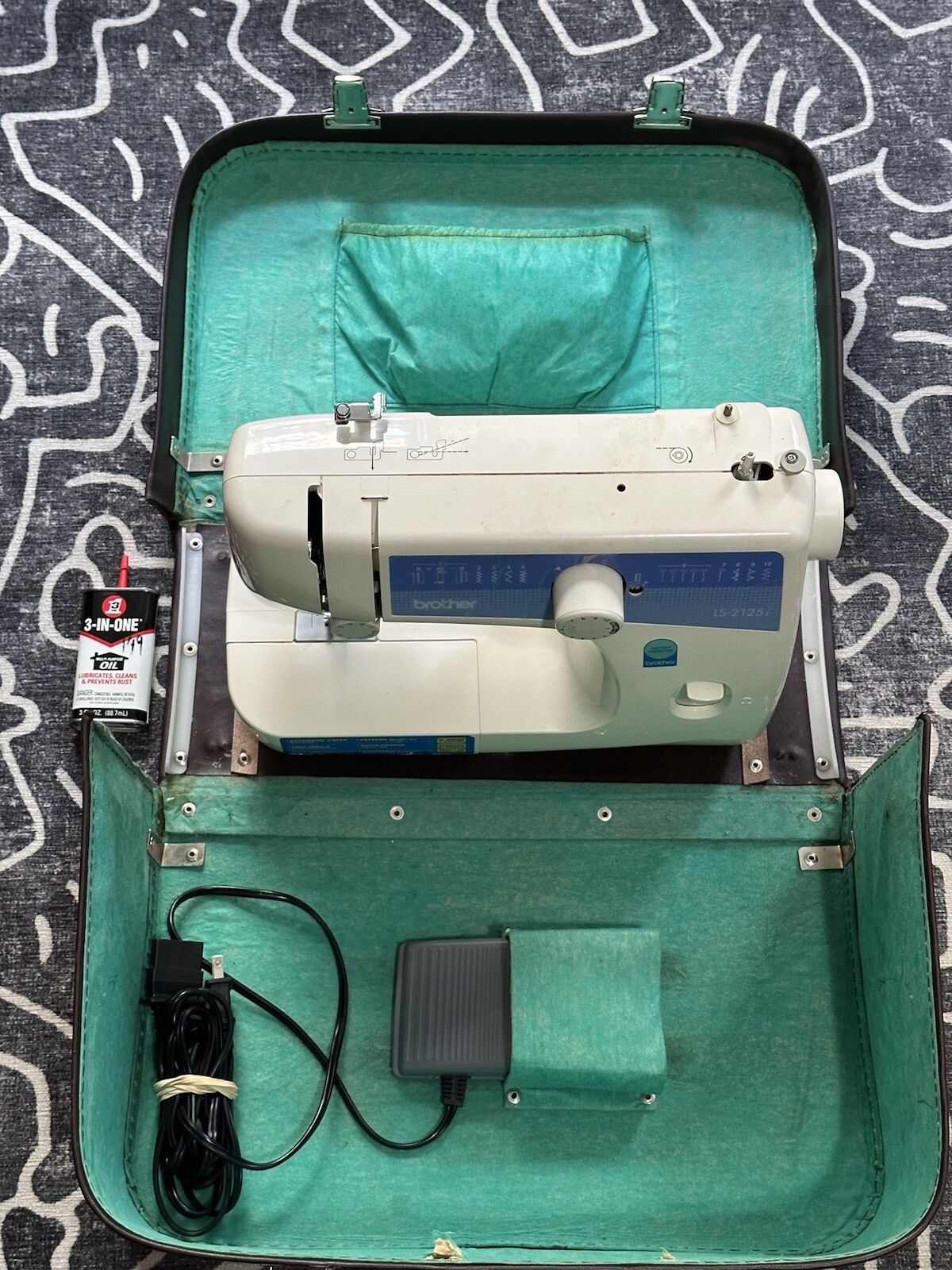 Brother LS2125i Portable Household Electric Sewing Machine With Pedal