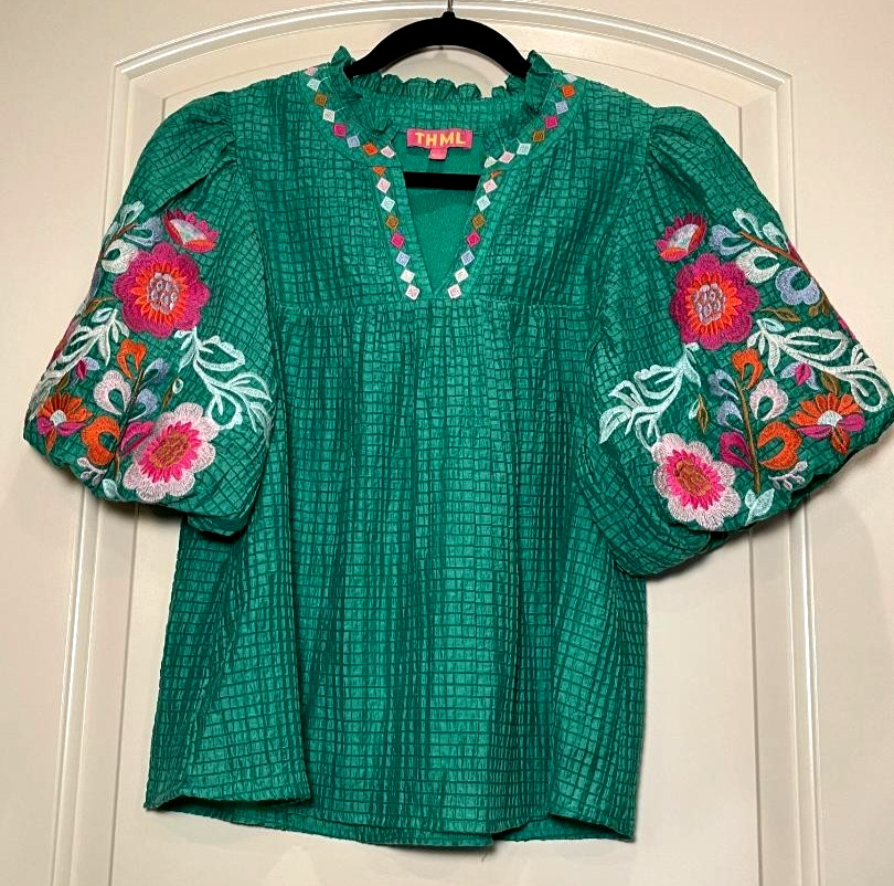 THML Womens Textured feel Green Short Puffed sleeve with embroidery Small