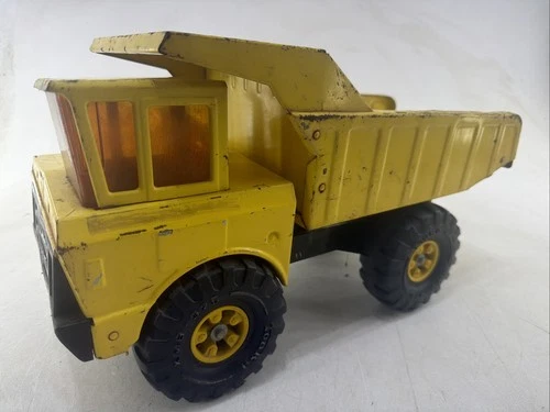 Vintage Mighty Tonka Large Yellow Pressed Steel Dump Truck XMB-975 Tires 1970's