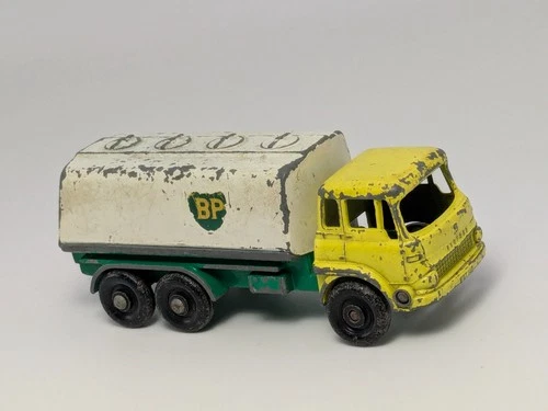 Vintage Matchbox Lesney No 25 BP Petrol Tanker Diecast Truck 1:64 Flip Cab