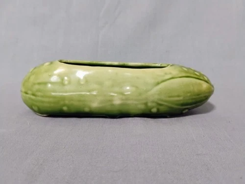 Vintage McCoy USA Pickle Cucumber Planter  / Dish Small Crack