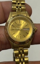 Citizen Women's Gold Tone Quartz Watch Day/Date Vintage