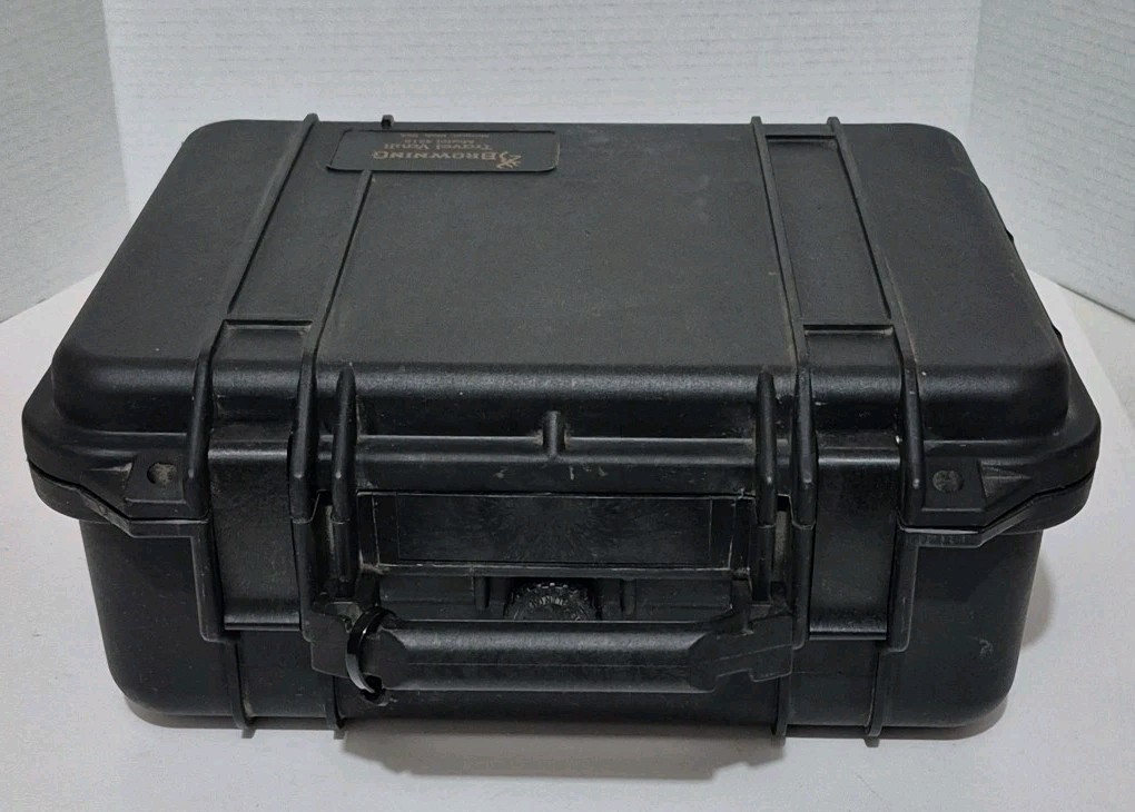 Browning Travel Vault Case Black Hardshell Handle Padded foam Insert Model  4215