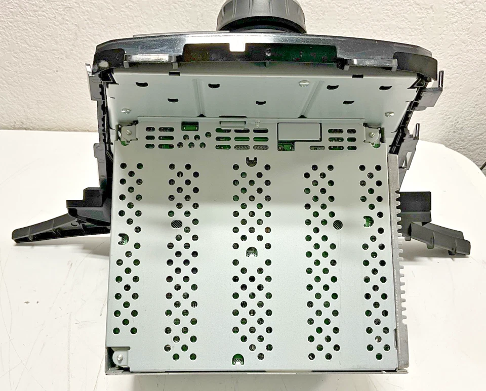 2012 Honda Odyssey CD Player Rádio AM FM USB AUX Leitura por Satélite 39100TK8A320 FABRICANTE DE EQUIPAMENTO ORIGINAL - Imagem 2 de 4