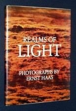 Realms of Light : Selections of Poetry Through the Ages Hardcover