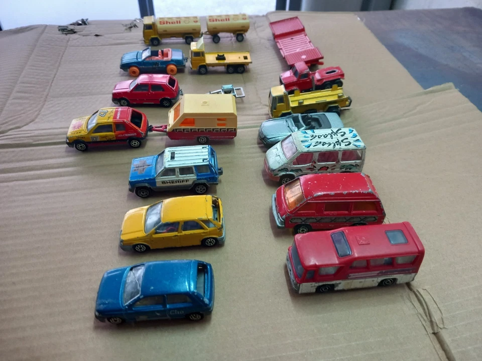 LOTTO MAJORETTE AUTO E CAMION - Immagine 3 di 4