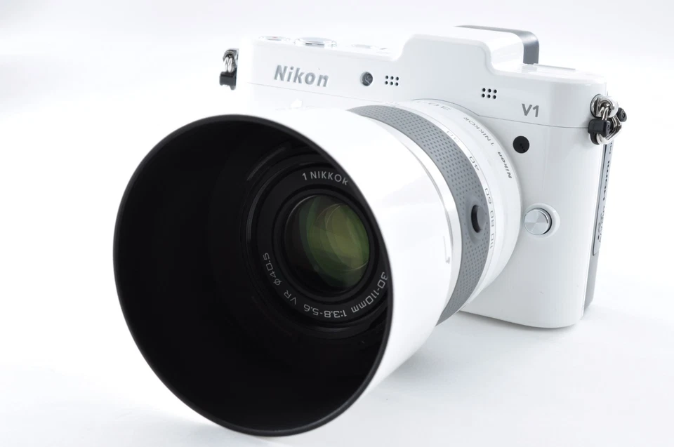[TOP MINT/SC:1511] Nikon 1 V1 10.1MP Digital Camera Body & 30-110mm Lens #138218 - Image 2 of 4