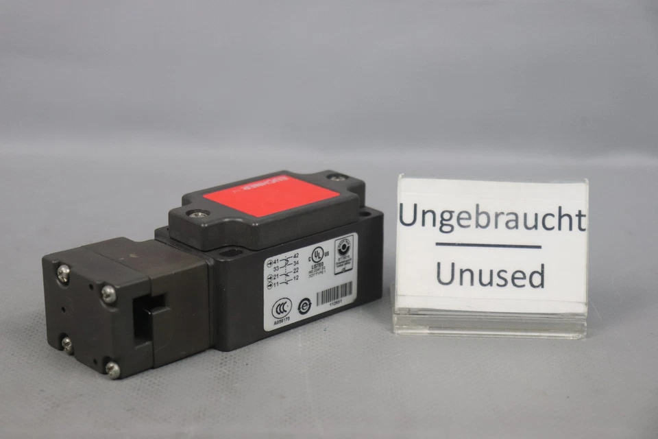 Euchner NZ1VZ-2131E-M Sicherheitsschalter 082123 230VAC 24VDC 4A Unused