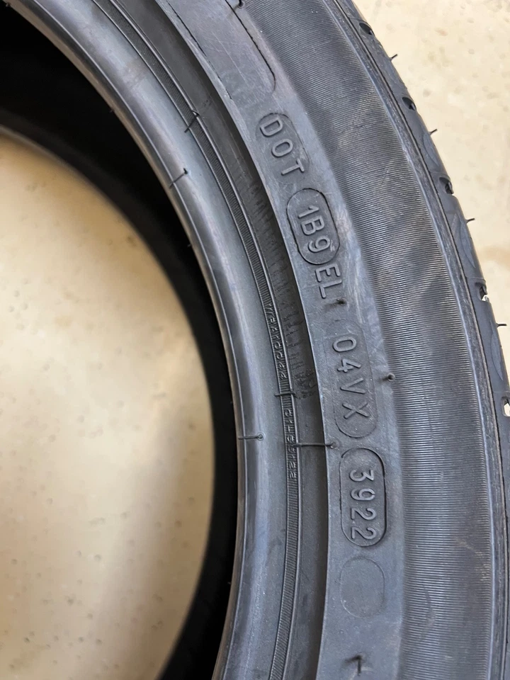 1 - NEW 235/45R18 (94V) Michelin Primacy Tour A/S - 11024 Foto 4 de 4