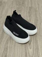 DKNY Donna Karan Mada Platform Slip On Black Sneakers Shoes Size 6