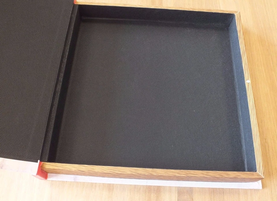 Book box A FRIEND IS SOMEONE WHO KNOWS ALL ABOUT YOU /Gift Bits & Bobs - Image 2 of 4