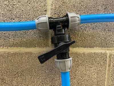 COST WISE MDPE Compression Tee Fitting with Flow Control Valve – 20mm, 25mm & 32mm Pipe