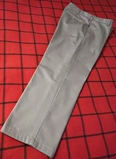 Van Heusen Classic Men's Size 38x32L Premium Quality Casual Pants Flat Front