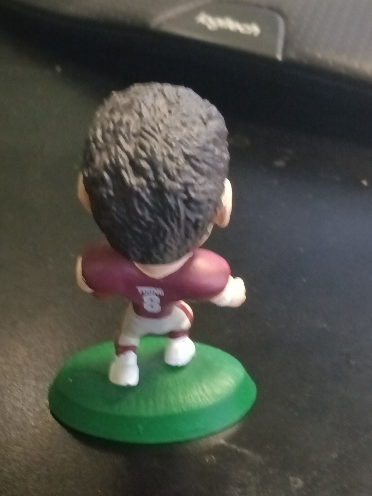 Picture 2 of 3