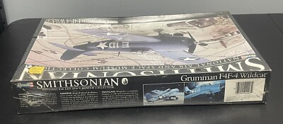 New Sealed 1986 Revell Grumman F4F-4 Wildcat Smithsonian 4447 1/32