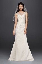 David's Bridal Wedding Dress V-Neck Trumpet With Pleated Bodice