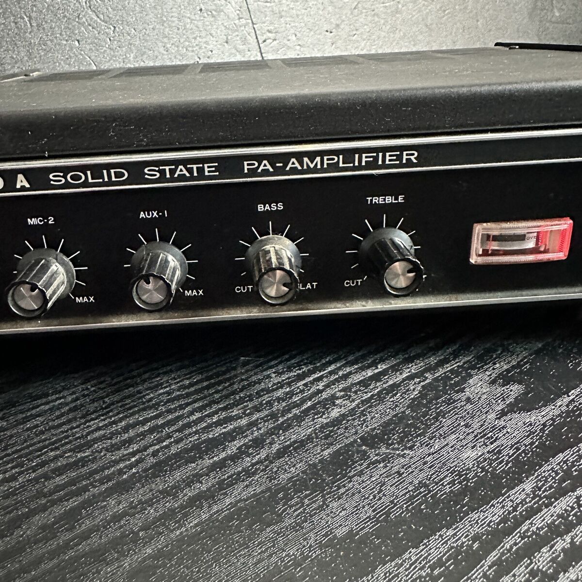 s-l1200.jpg s-l1200.jpg