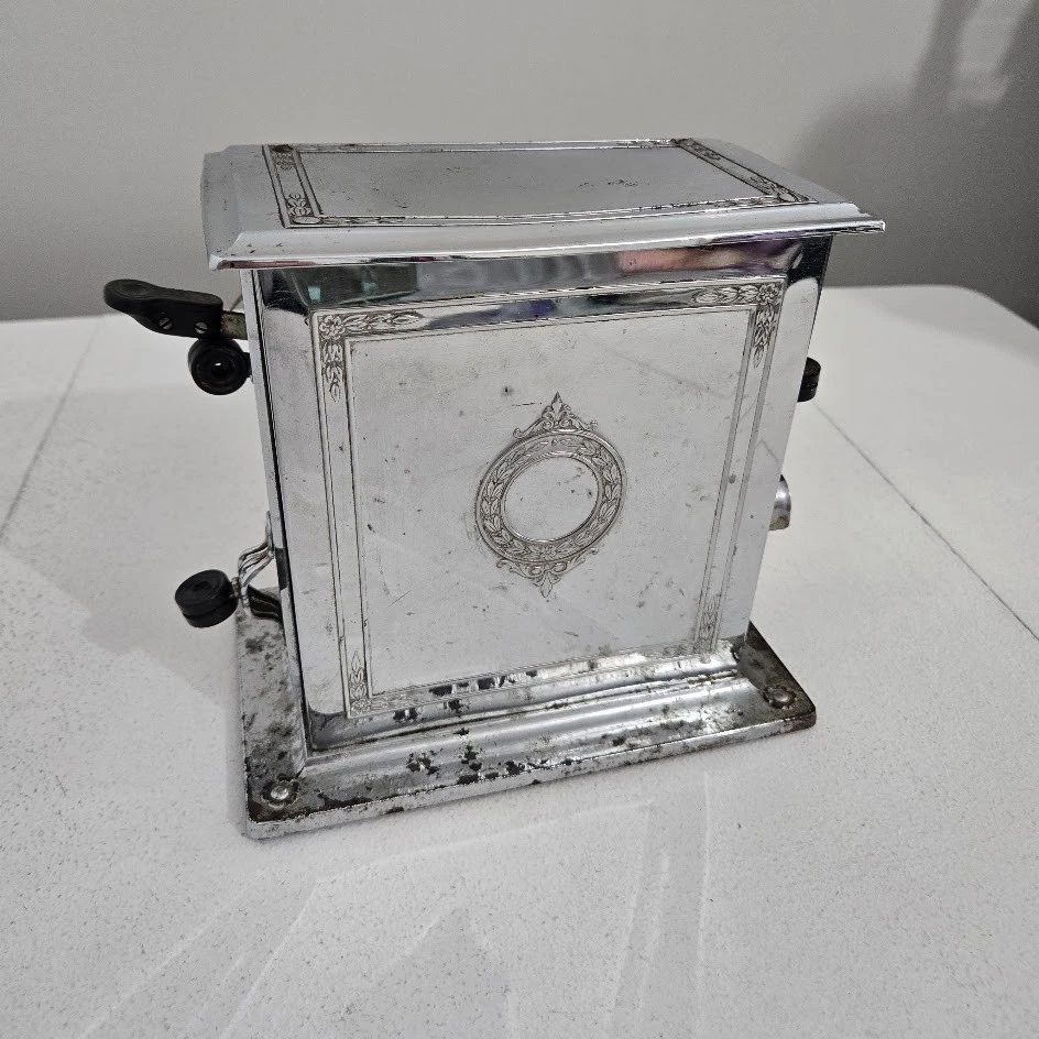 Antique Universal Toaster for sale | eBay