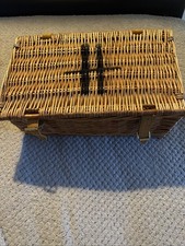 Harrods London Wicker Hamper Basket With Lid Lined 41cm X 16cm X25cm
