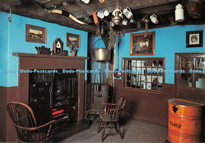 D134684 Castle Museum York Farmhouse Kitchen Precision R78054