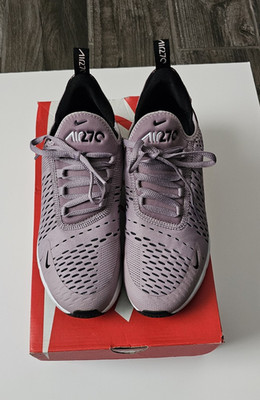 Nike Air Max 270 Low Top Lace-Up Sneakers Purple/Black/White 943345-601