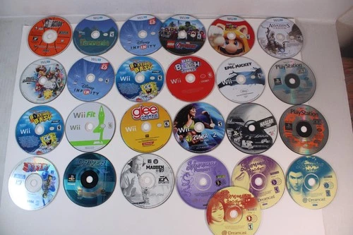 Nintendo Wii/Wii U, Sega Saturn, Misc. - Lot of 25 Games Disc only, untested 5D